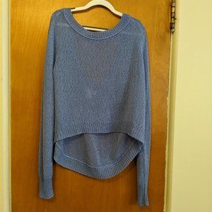 Slouchy Low-back Light-weight Sweater